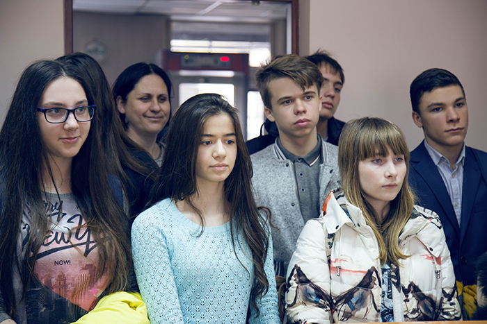 Школярі знайомляться з роботою суду 8 IMG 2944 1