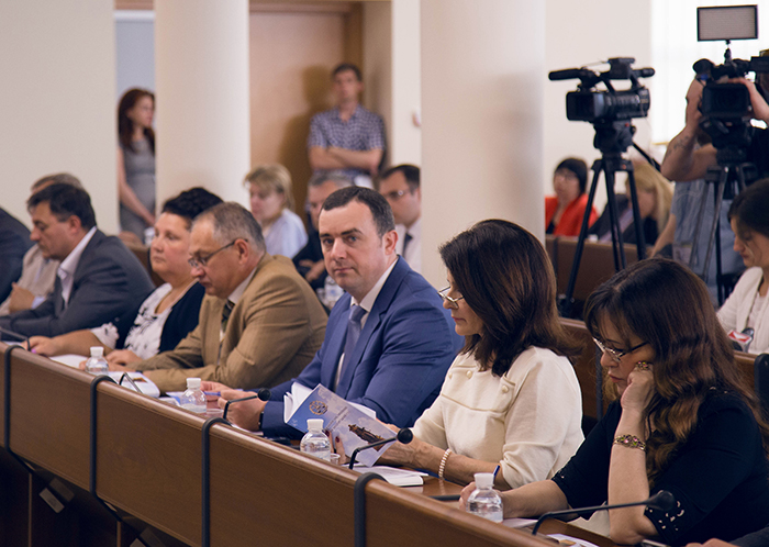 В Одесі проходить конференція з нагоди 25-річчя становлення господарської юстиції 2 IMG 6779 1