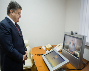 Президент ознайомився з можливостями сучасної комунікаційної технології захищеного зв’язку 1 ded0f6