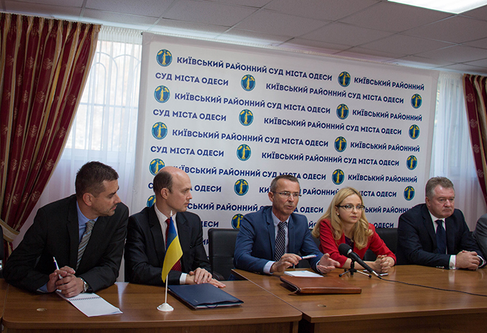 У Київському районному суді м.Одеси відбулася презентація впровадження електронного судочинства для представників Норвегії та Боснії і Герцеговини 3 IMG 3808 1