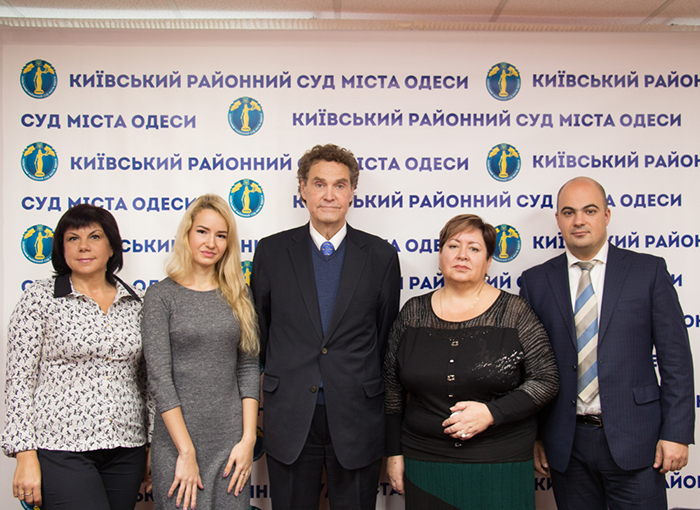 У Київському районному суді прийняли юриста з США 7 IMG 8725 1