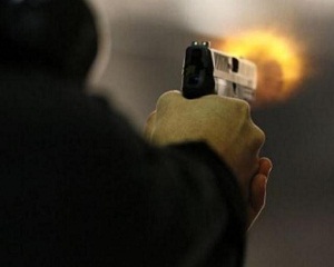 Стрілянина біля Київського районного суду м.Одеси 1 strilba
