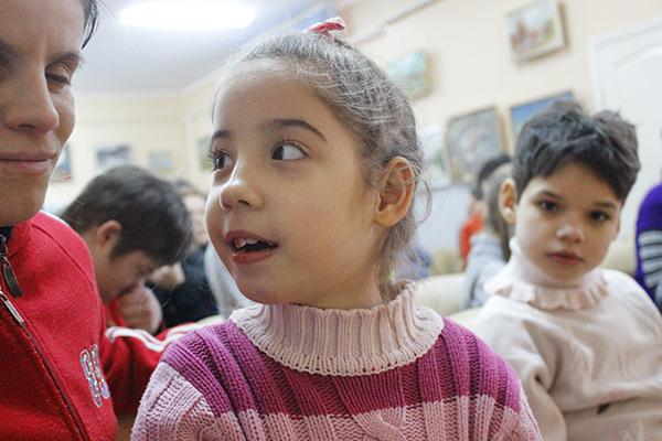 Судді привітали вихованців дитячого будинку-інтернату для дітей-інвалідів з новорічними святами 22 8366