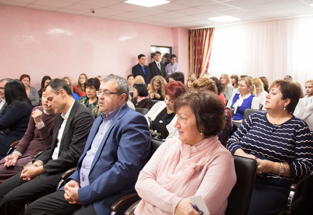 З нагоди Дня працівників суду співробітники Київського районного суду м. Одеси отримали відзнаки 2 IMG 1599