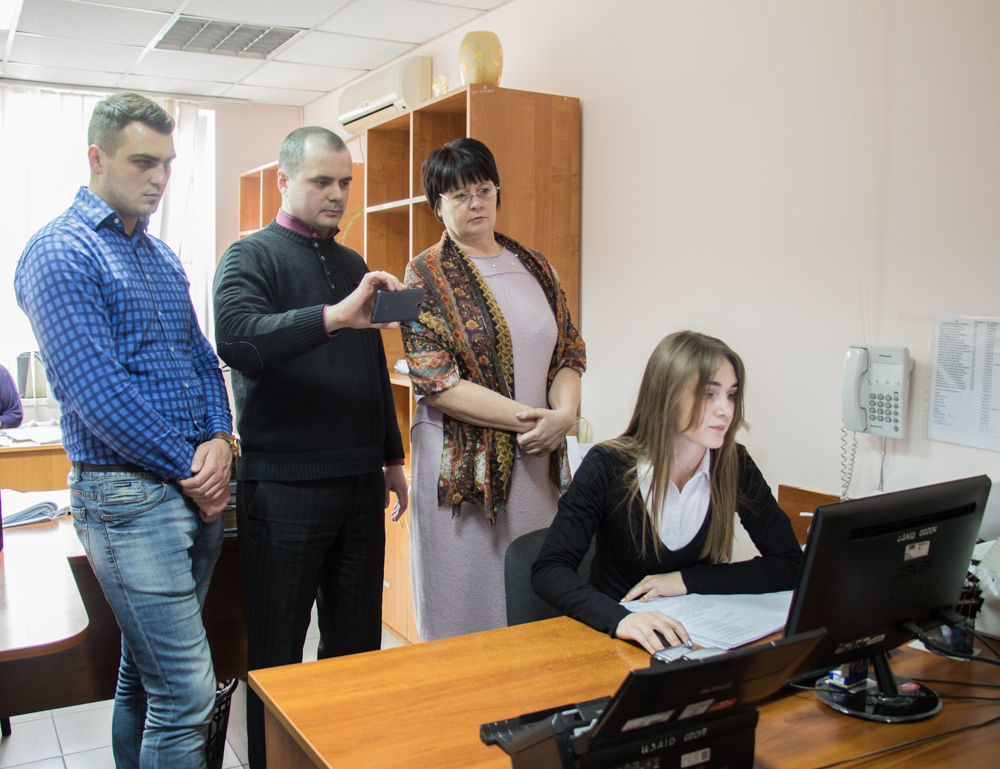 Гайсинський районний суд Вінницької області переймає досвід запровадження електронного судочинства 11 IMG 4836