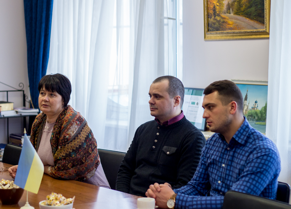 Гайсинський районний суд Вінницької області переймає досвід запровадження електронного судочинства 15 IMG 4907