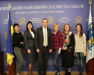 Київський районний суд м.Одеси відвідали гості з Миколаєва 1 300240