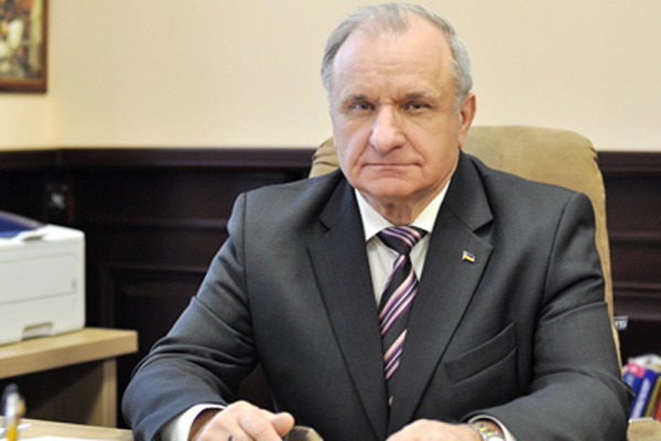 mikola patriuk niedostatno tchasto spostierigati porushiennia suddiw trieba u koznomu wipadku rieaguwati na nich