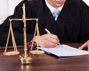 lori 0006459680 smallwww 305 230 jpg 5 80