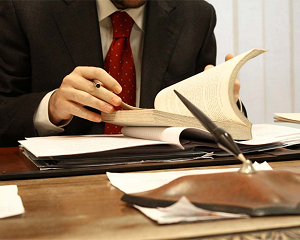 Верховна Рада України прийняла Закон України "Про медіацію" 1 advokat 700x500