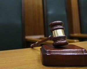 1460015557 15 300x240