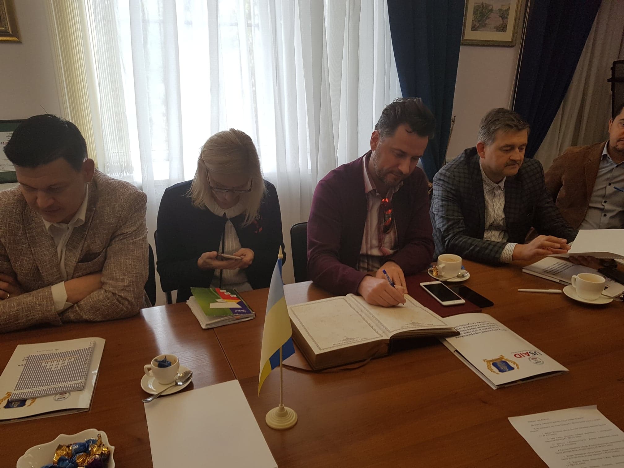 44802453 347856512652080 2435548758105128960 n