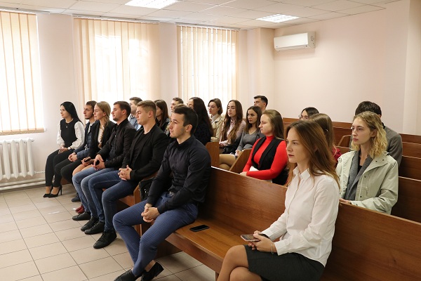 До суду завітали студенти 6 курсу факультету ЦГЮ 2 IMG 5027