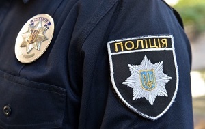 Взято під варту поліцейських, підозрюваних у вимаганні та незаконному позбавленні волі двох людей 1 142682 1